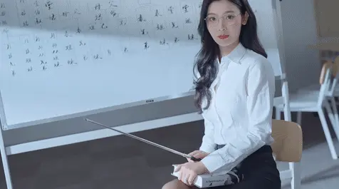 完蛋!我被美女包围了!