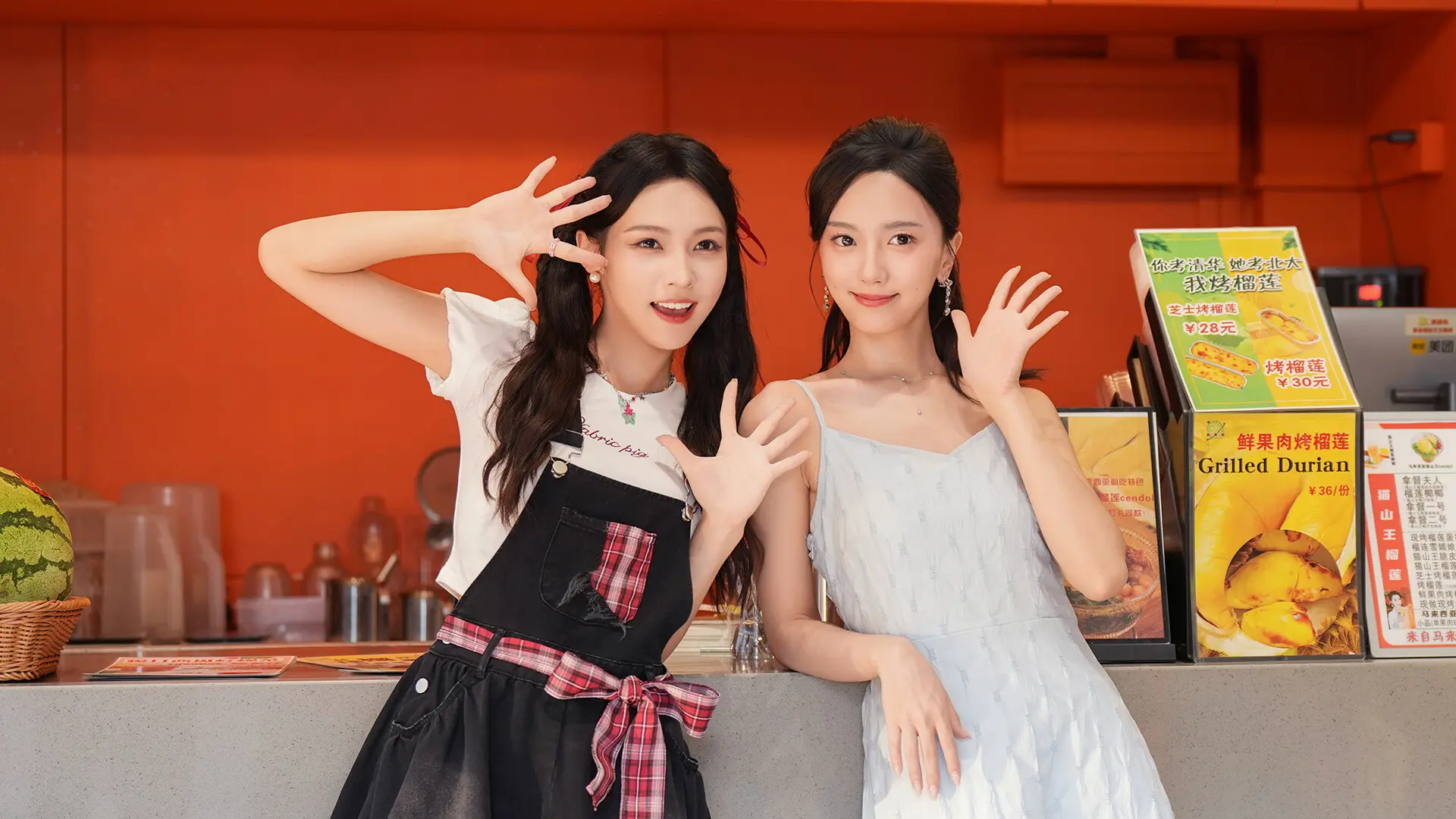 盛夏离与合壁纸