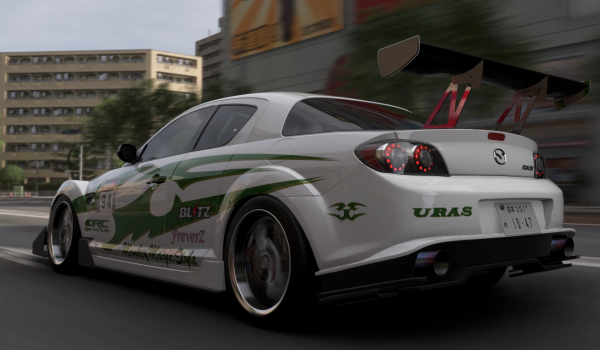 《极限竞速:地平线 6》马自达 RX-8 Uras GT 套件MOD